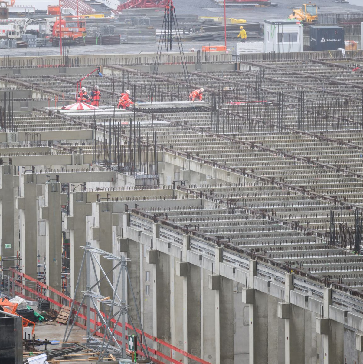 Ein Investitionsziel in Deutschland: die künftige Chipfabrik in Dresden.  - Foto: Robert Michael/dpa