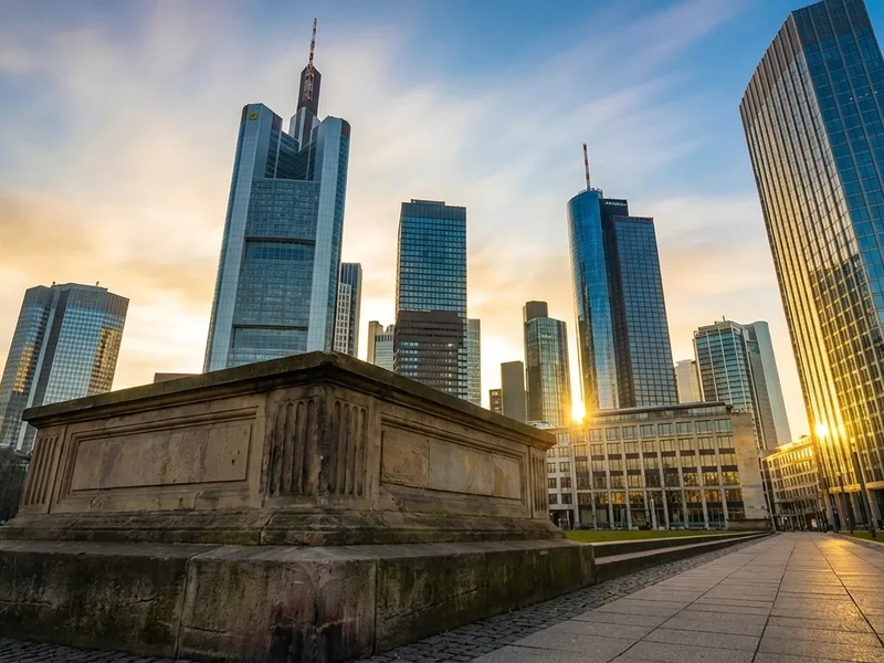 Deutschland erzielt erstmals seit 2003 positiven Investitionssaldo - Foto: über boerse-global.de