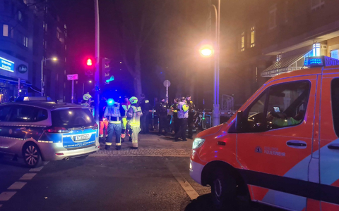 In einer Wohnung in der Wichmannstraße sind am Sonntagabend mehrere Menschen durch Schüsse verletzt worden. - Foto: Sophia Weimer/dpa