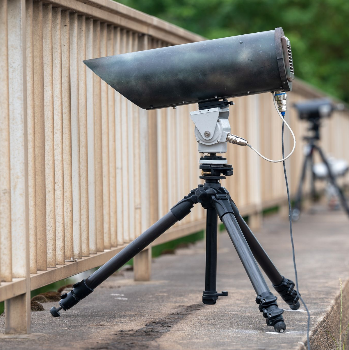 Die sogenannten Monocams, die illegale Handynutzung erkennen sollen, werden in Rheinland-Pfalz eingesetzt. (Archivbild) - Foto: Harald Tittel/dpa