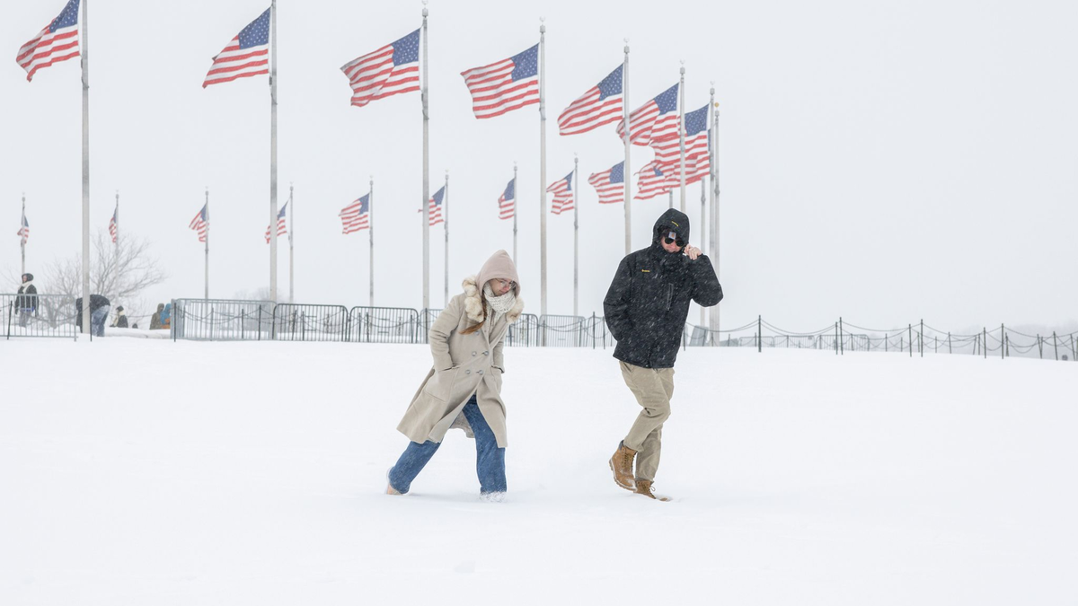 Der Winter hat die USA weitgehend in Griff. In mehreren Bundesstaaten forderten eisige Kälte und Sturm bereits Tote.  - Foto: Mehmet Eser/ZUMA Press Wire/dpa