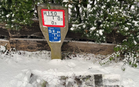 FW Celle: Hydranten vom Schnee befreien - Foto: presseportal.de