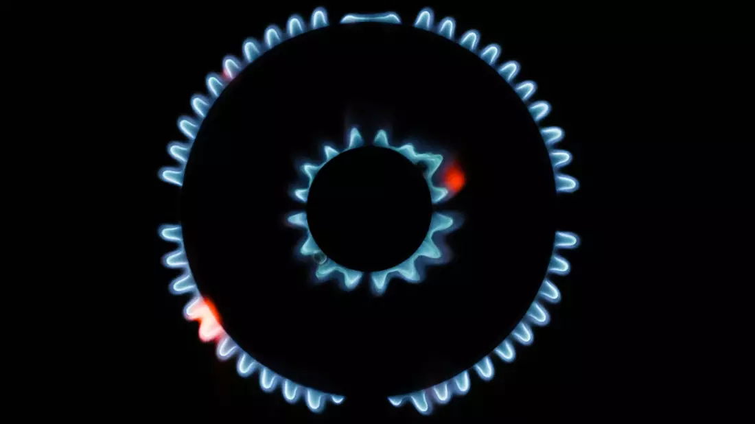 Verbraucher müssen sich laut EU-Kommission keine großen Sorgen über steigende Gaspreise machen. - Bild: Marijan Murat/dpa