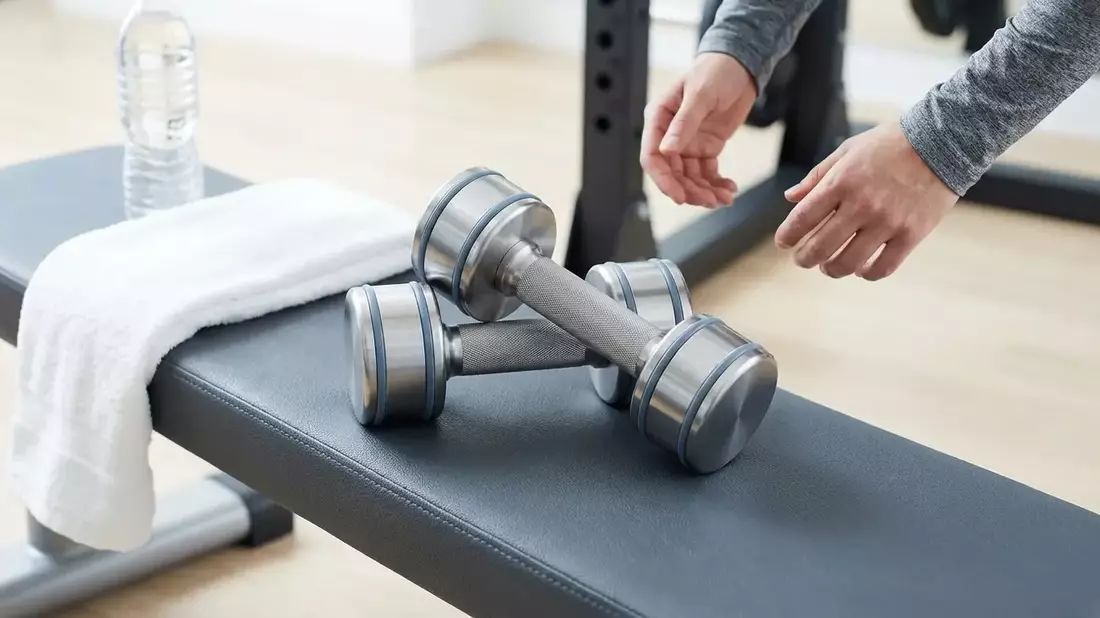 Bankdrücken wird 60+: Krafttraining revolutioniert Seniorensport - Bild: über boerse-global.de