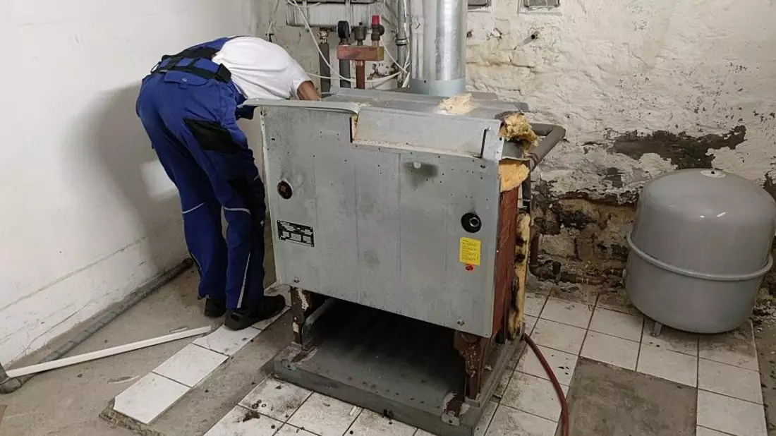 Umsatz im zulassungspflichtigen Handwerk im ersten Quartal gesunken