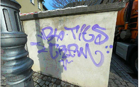 LPI-G: (GRZ) Sachbeschädigung durch Schmierereien - die Polizei bittet um Mithilfe (0019774/2026) - Foto: presseportal.de