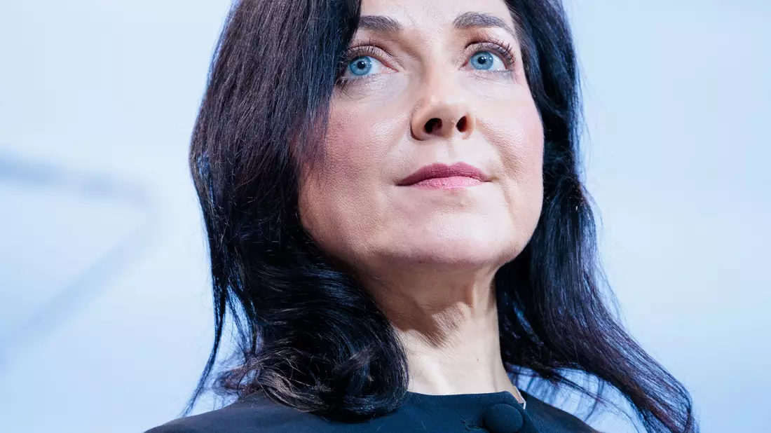 Wirtschaftsministerin Katherina Reiche (CDU) setzt sich für mehr Vollzeit ein. (Archivbild) - Bild: Carsten Koall/dpa