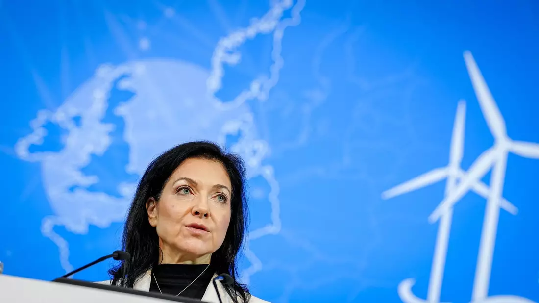 Bundeswirtschaftsministerin Reiche hält mehr Vollzeitjobs für notwendig. - Bild: Kay Nietfeld/dpa