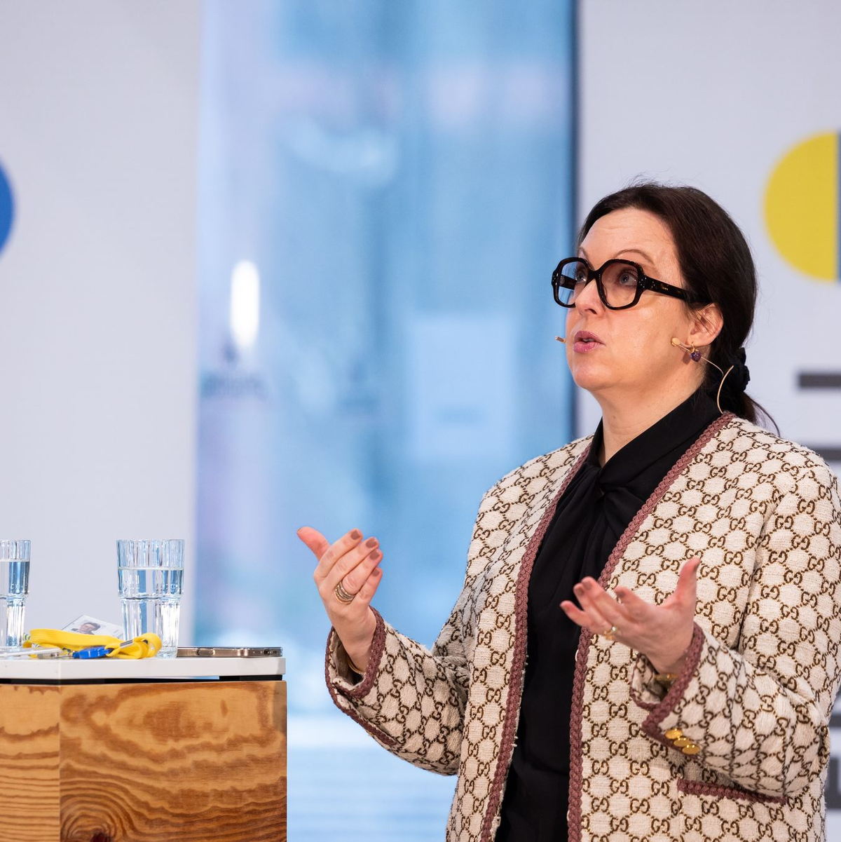 Anna Borg spricht am Hamburger Vattenfall-Standort zu Mitarbeitern.  - Foto: Ulrich Perrey/dpa