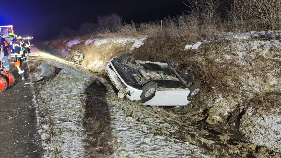 FW-ROW: Verkehrsunfall auf der Autobahn mit 4 leicht verletzten Personen - Bild: presseportal.de