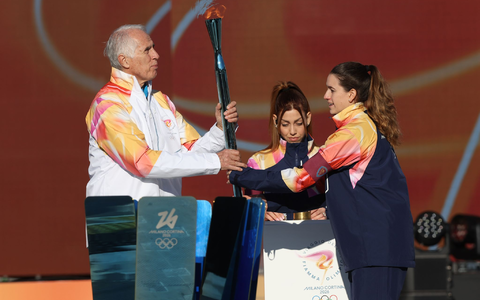 Die Fackel tourt seit Dezember durch Italien. (Archivbild) - Foto: Marco Iacobucci/IPA via ZUMA Press/dpa