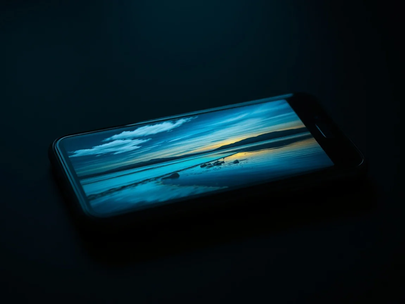 WhatsApp modernisiert Kommunikation mit KI-Tools - Foto: über boerse-global.de