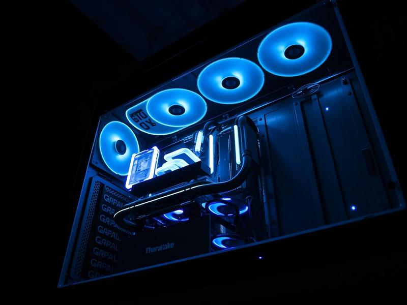 Thermaltake View 600 TG: Das Premium-Gehäuse für PC-Enthusiasten 2026 - Foto: über boerse-global.de