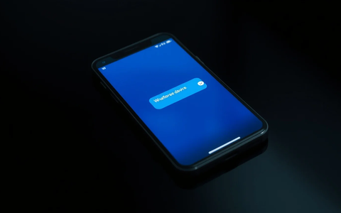 WhatsApp: Neue „Ghost Pairing“-Methode kapert Konten - Foto: über boerse-global.de