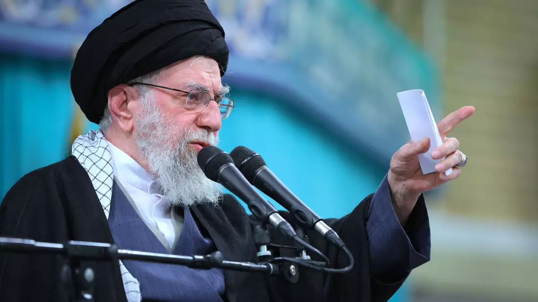 Irans oberster Führer Ajatollah Ali Chamenei hatte Trump als «Verbrecher» bezeichnet. (Archivbild) - Bild: Uncredited/Office of the Iranian Supreme Leader/AP/dpa