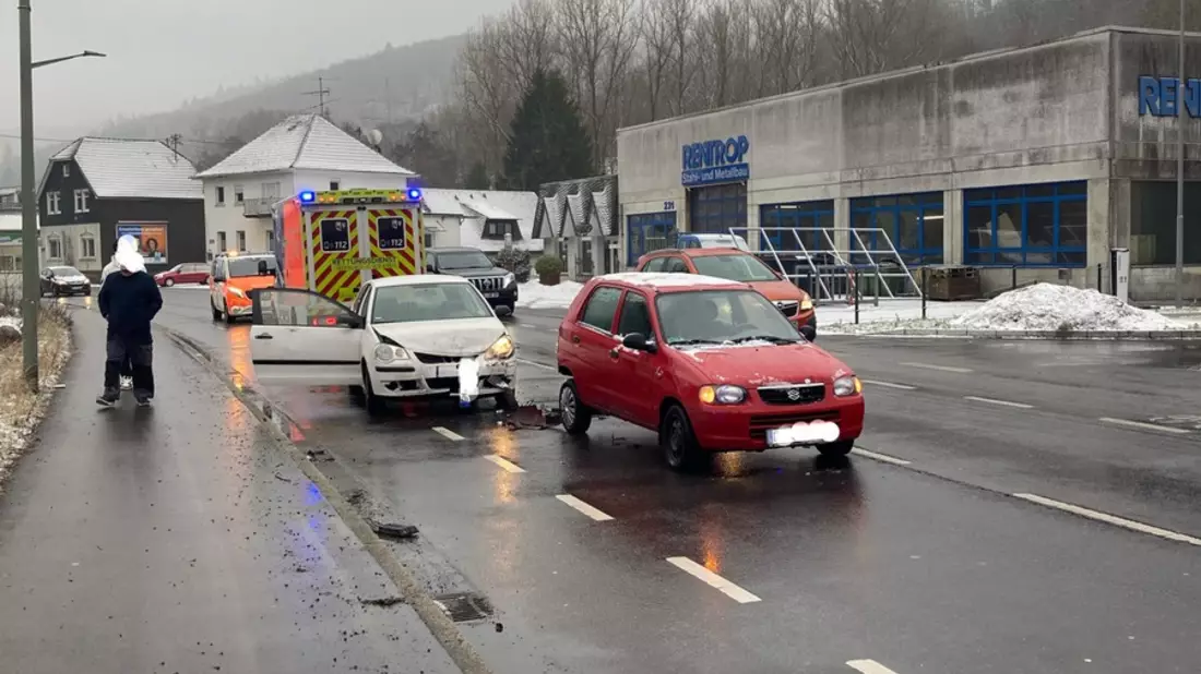POL-GM: Bei Auffahrunfall verletzt - Bild: presseportal.de