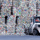 Schier unendliche Massen an Plastikmüll entstehen in Deutschland jedes Jahr - ein großer Teil davon wird recycelt. - Foto: Rolf Vennenbernd/dpa