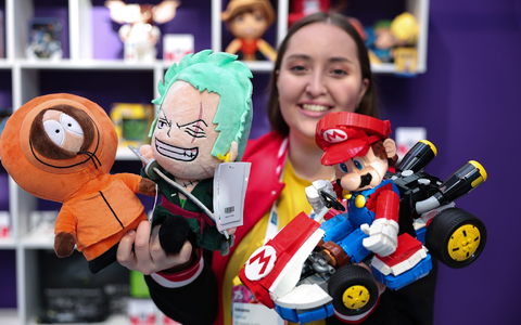 Sammelfiguren sind laut der Messe bei erwachsenen Fans beliebt. - Foto: Daniel Karmann/dpa
