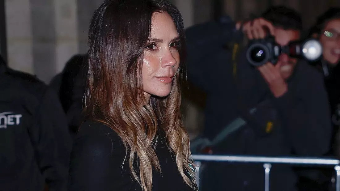 Victoria Beckham wurde in Frankreich mit einer Auszeichnung geehrt. - Bild: Sebastien Dupuy/AFP/dpa