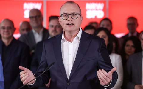 Krise im schwarz-grünen Kabinett - ein gefundenes Fressen für den designierten SPD-Spitzenkandidaten für die Landtagswahl, Jochen Ott. - Foto: Oliver Berg/dpa