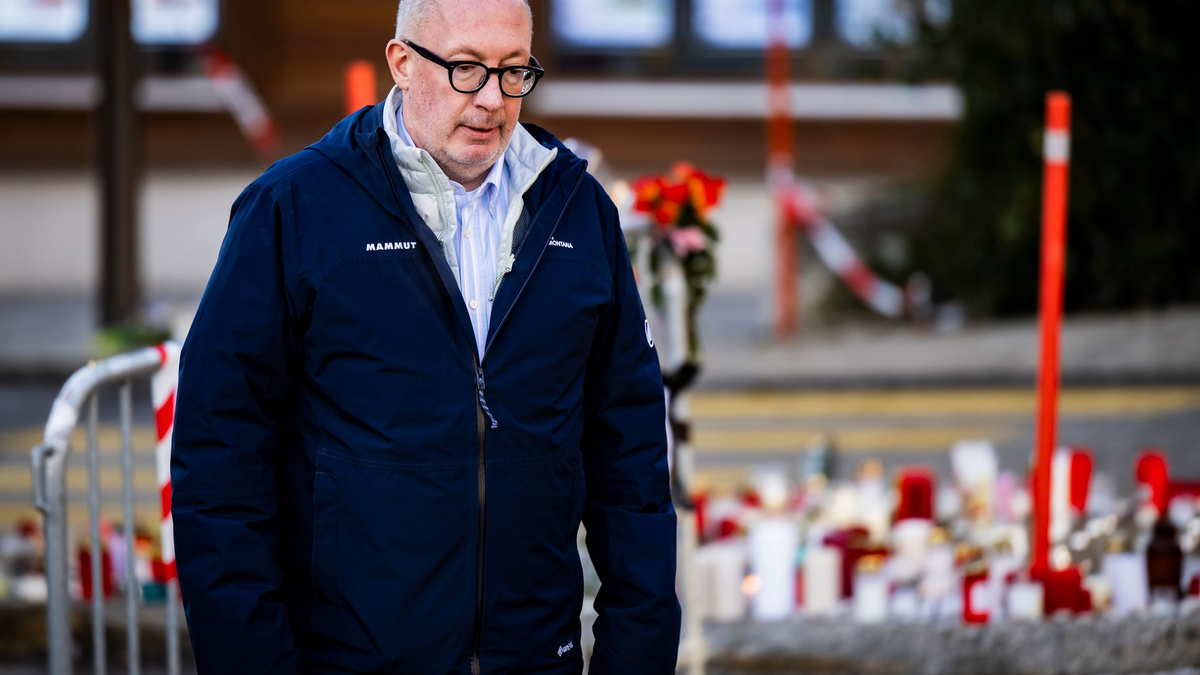 «Ich weine jeden Tag»: Der Gemeindepräsident von Crans-Montana, Nicolas Féraud. (Archivbild) - Foto: Jean-Christophe Bott/KEYSTONE/dpa