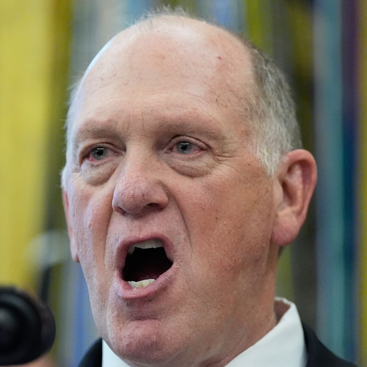 Tom Homan wird vor allem mit der umstrittenen Praxis der Trennung von Eltern und Kindern durch Einwanderungsbehörden in Verbindung gebracht. (Archivfoto) - Foto: Alex Brandon/AP/dpa