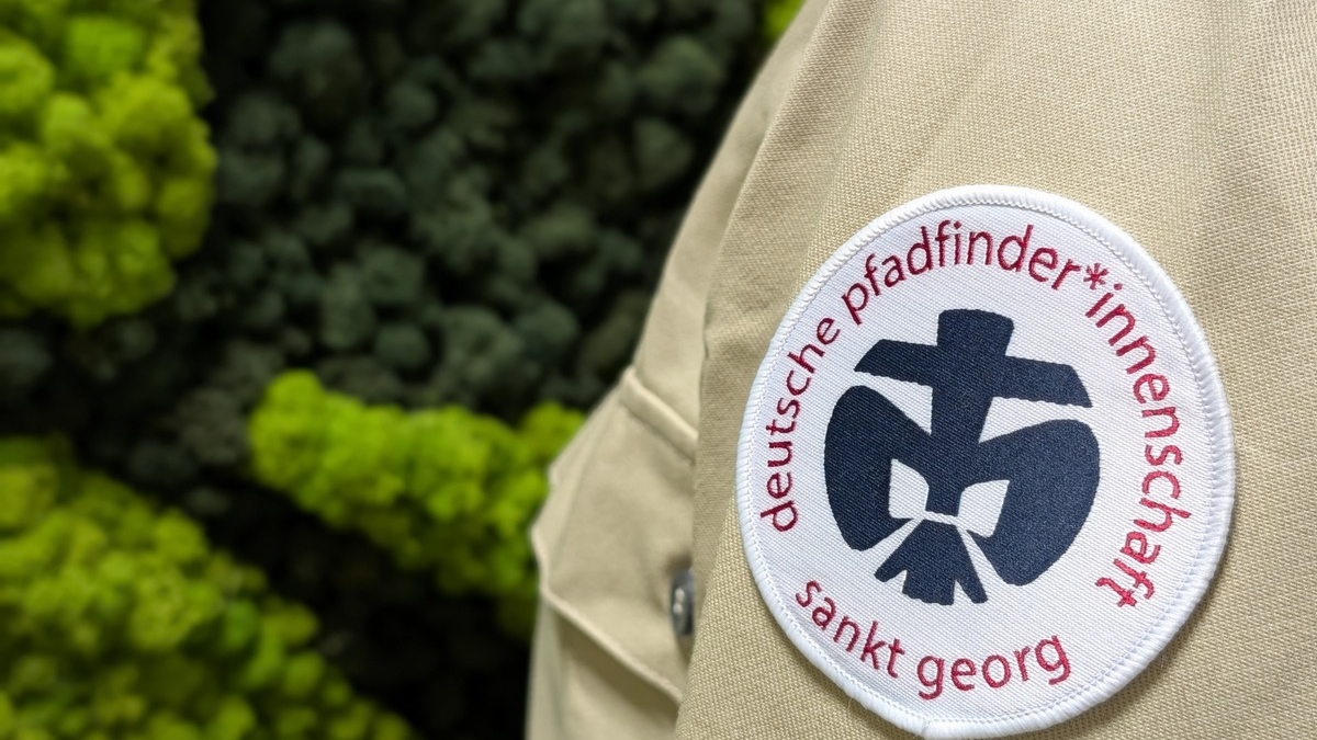 Pressekonferenz zur Vorstellung der Ergebnisse des Forschungsprojekts zur Aufarbeitung sexualisierter und spiritueller Gewalt in der Deutschen Pfadfinder*innenschaft Sankt Georg (DPSG) - Foto: presseportal.de