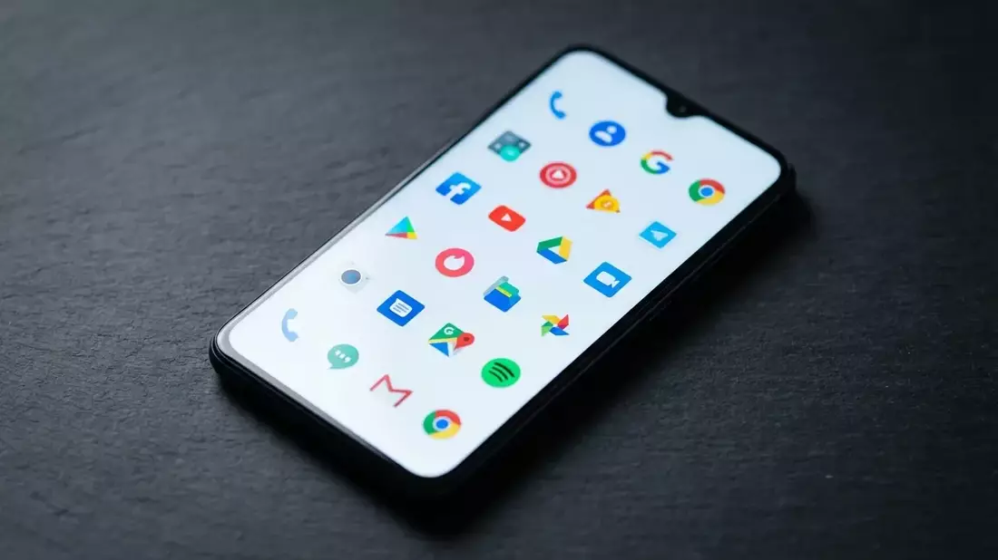 Android 17: Google plant minimalistisches Design ohne App-Namen - Bild: über boerse-global.de