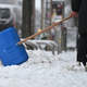 In einigen Regionen Deutschlands hat es in diesem Winter viel geschneit - trotzdem sind die Böden trockener als sonst und das Grundwasser nicht erholt, so Marx. (Archivbild) - Foto: David Hammersen/dpa