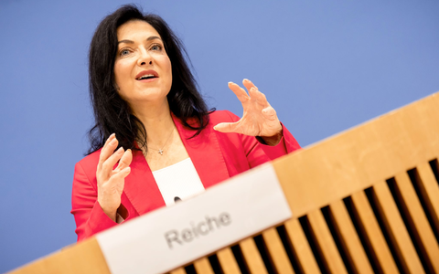 Ministerin Reiche spricht zur Lage der Wirtschaft. (Arrchivbild) - Foto: Michael Kappeler/dpa