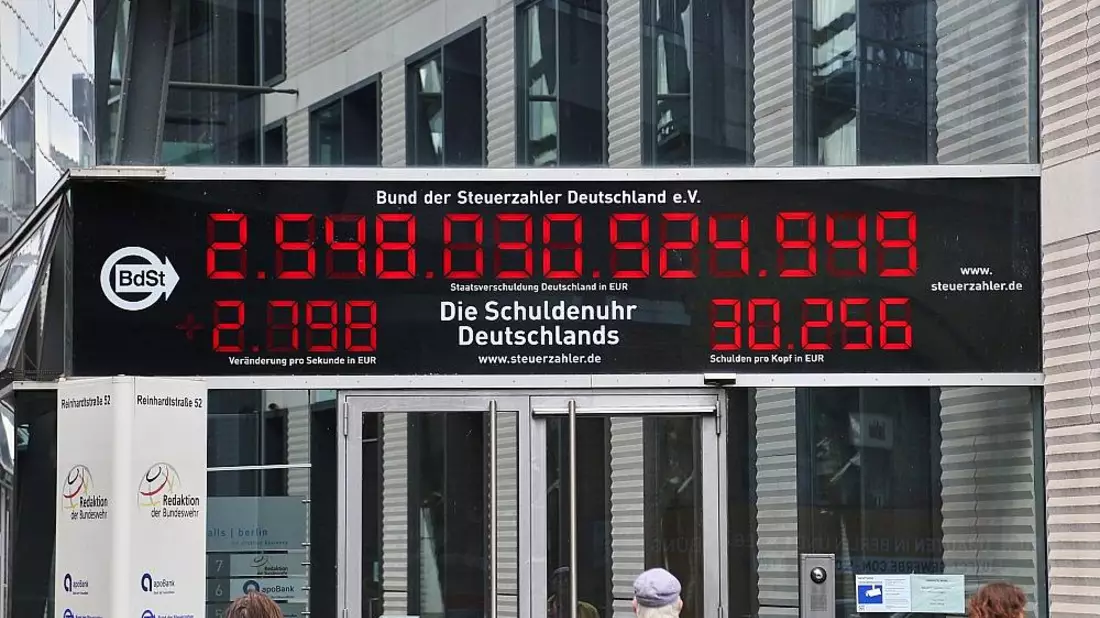 Schuldenuhr (Archiv) - Bild: via dts Nachrichtenagentur