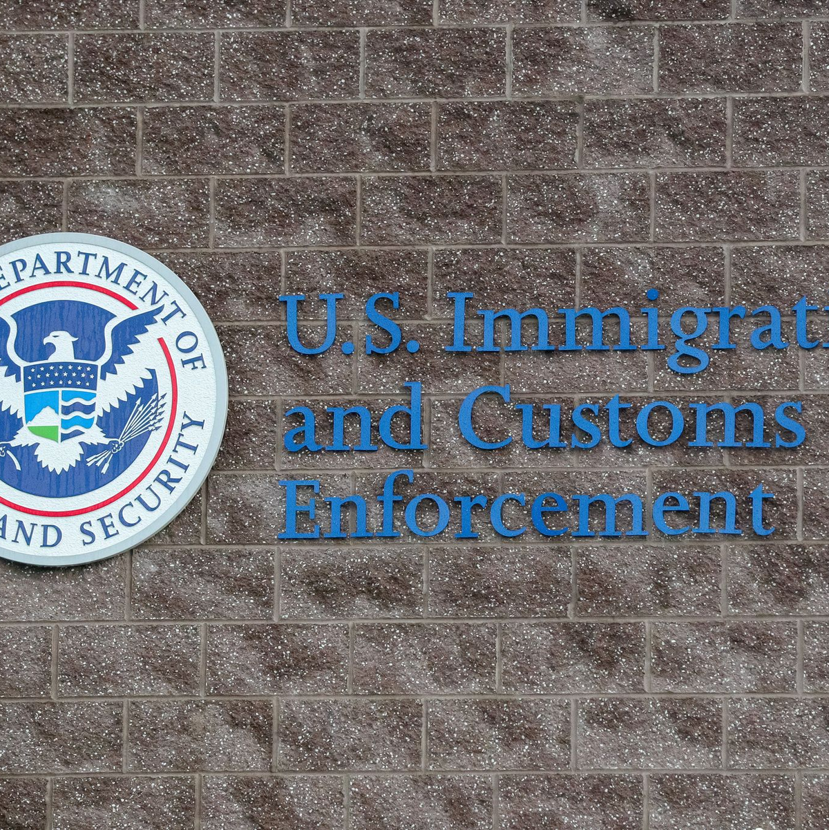 ICE ist eine Behörde des US-Heimatschutzministeriums. (Archivbild) - Foto: Paul Weaver/SOPA Images via ZUMA Press Wire/dpa