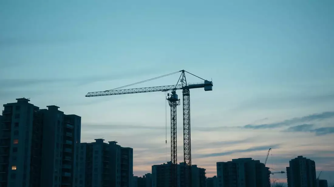Wohnungsbau-Krise 2026: Tiefpunkt erreicht, Trendwende in Sicht? - Bild: über boerse-global.de