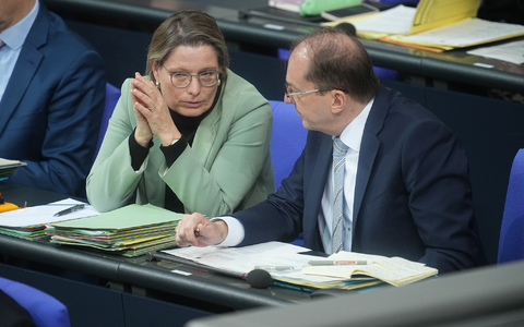 Zur Speicherpflicht für IP-Adressen hat es Gespräche zwischen Justizministerin Hubig (SPD) und Innenminister Dobrindt (CSU) gegeben. (Archivfoto) - Foto: Michael Kappeler/dpa