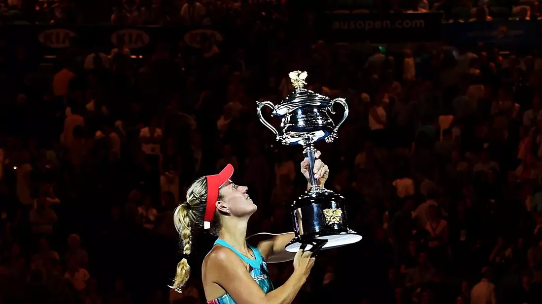 Angelique Kerber gewann vor zehn Jahren bei den Australian Open ihren ersten Grand-Slam-Titel. - Bild: Tracey Nearmy/AAP/dpa