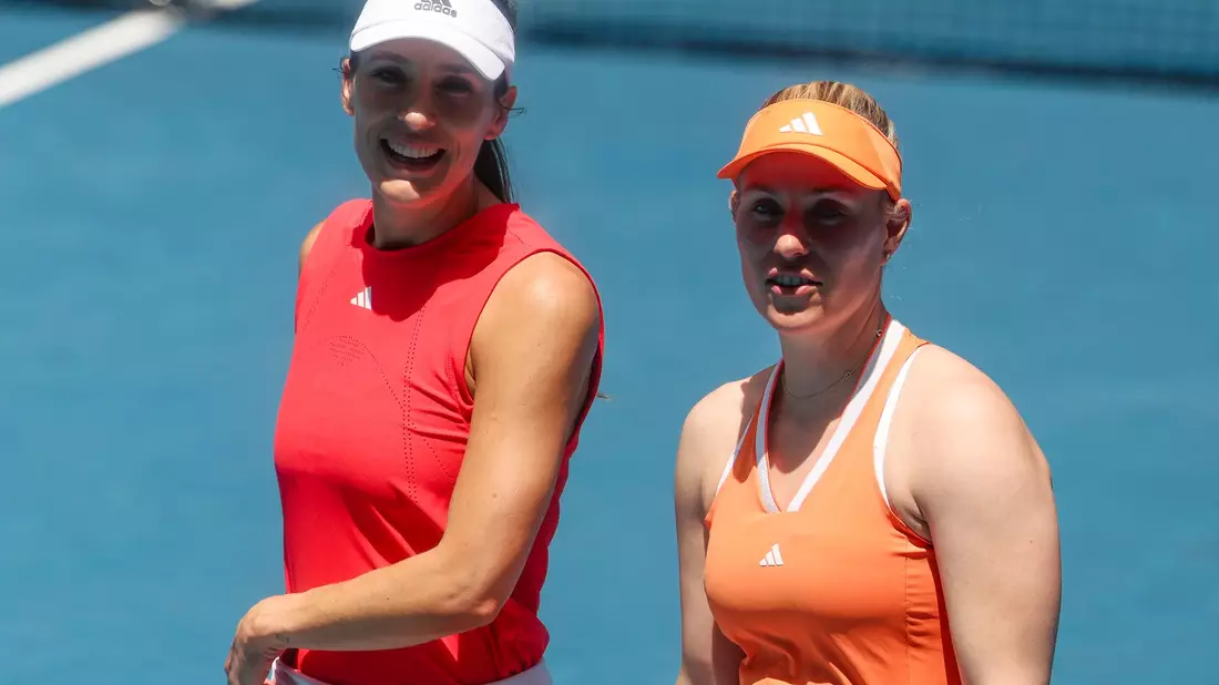 Im Legenden Doppel zeigten Andrea Petkovic (l) und Angelique Kerber (r), dass sie es auch heute noch können. - Bild: Frank Molter/dpa