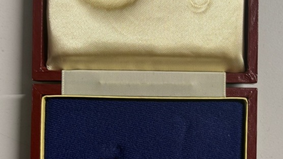 POL-PDNW: Schmuckschatullen aufgefunden, Herkunft unklar - Foto: presseportal.de