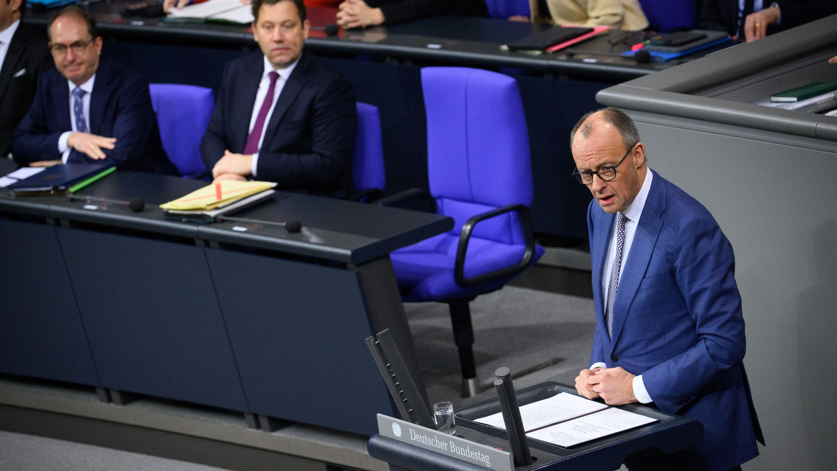 Bundeskanzler Friedrich Merz ruft die europäischen Bündnispartner auf, zu einer eigenständigen Macht in einer neuen Weltordnung zu werden.  - Foto: Bernd von Jutrczenka/dpa