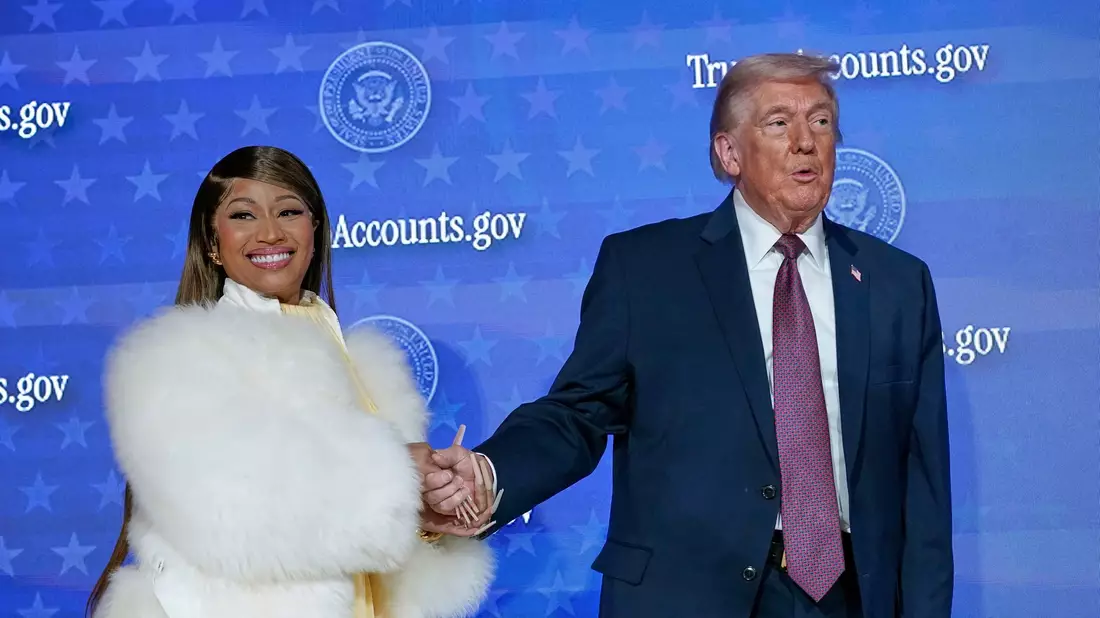 Rapperin Nicki Minaj sagte, sie sei der «wahrscheinlich» größte Fan des US-Präsidenten. - Bild: Jose Luis Magana/AP/dpa