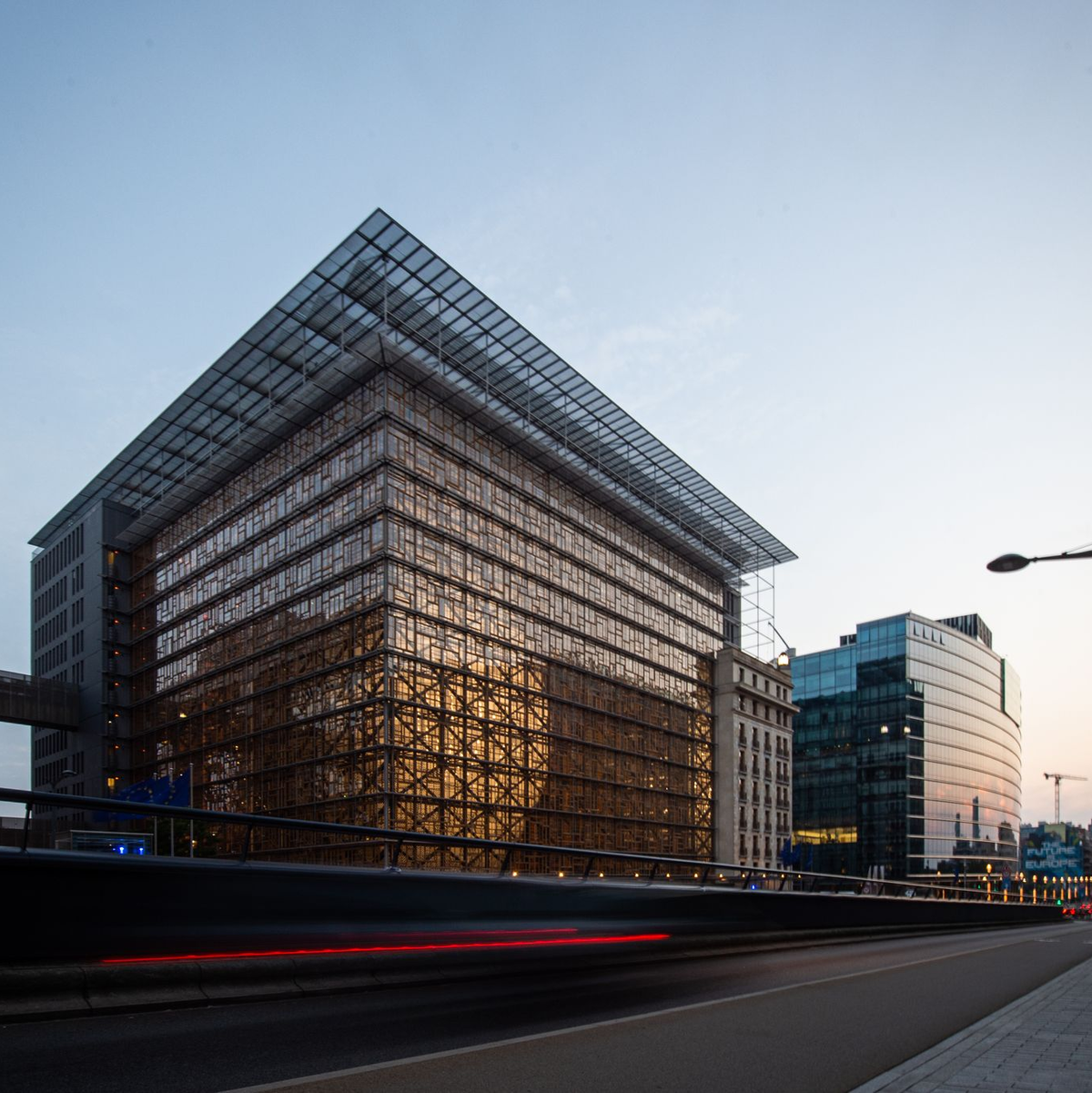 Im Europagebäude in Brüssel kamen am Donnerstagmorgen die Außenminister der Mitgliedstaaten zusammen. (Archivbild) - Foto: Arne Immanuel Bänsch/dpa