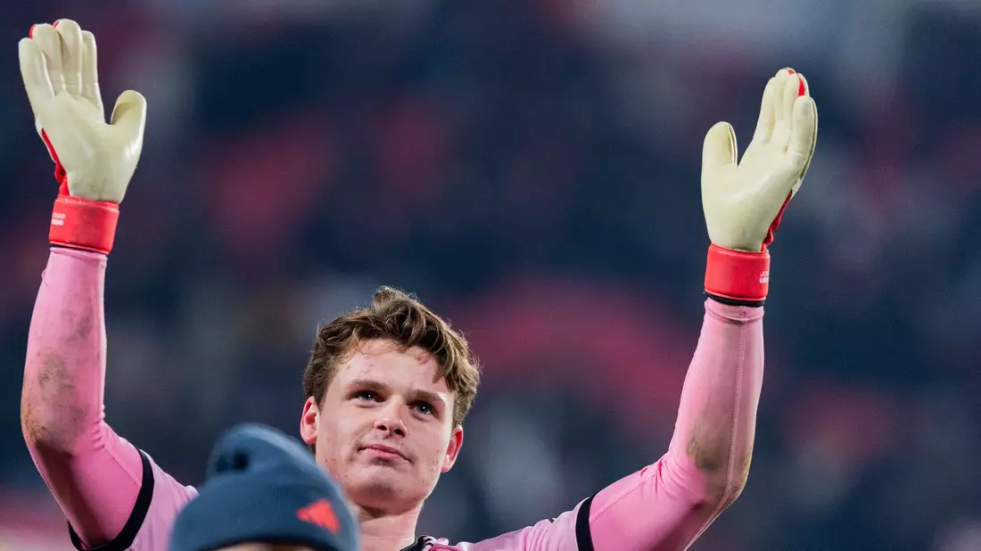 Jonas Urbig hielt diesmal fehlerfrei und wurde «Man of the match» - Bild: Rolf Vennenbernd/dpa