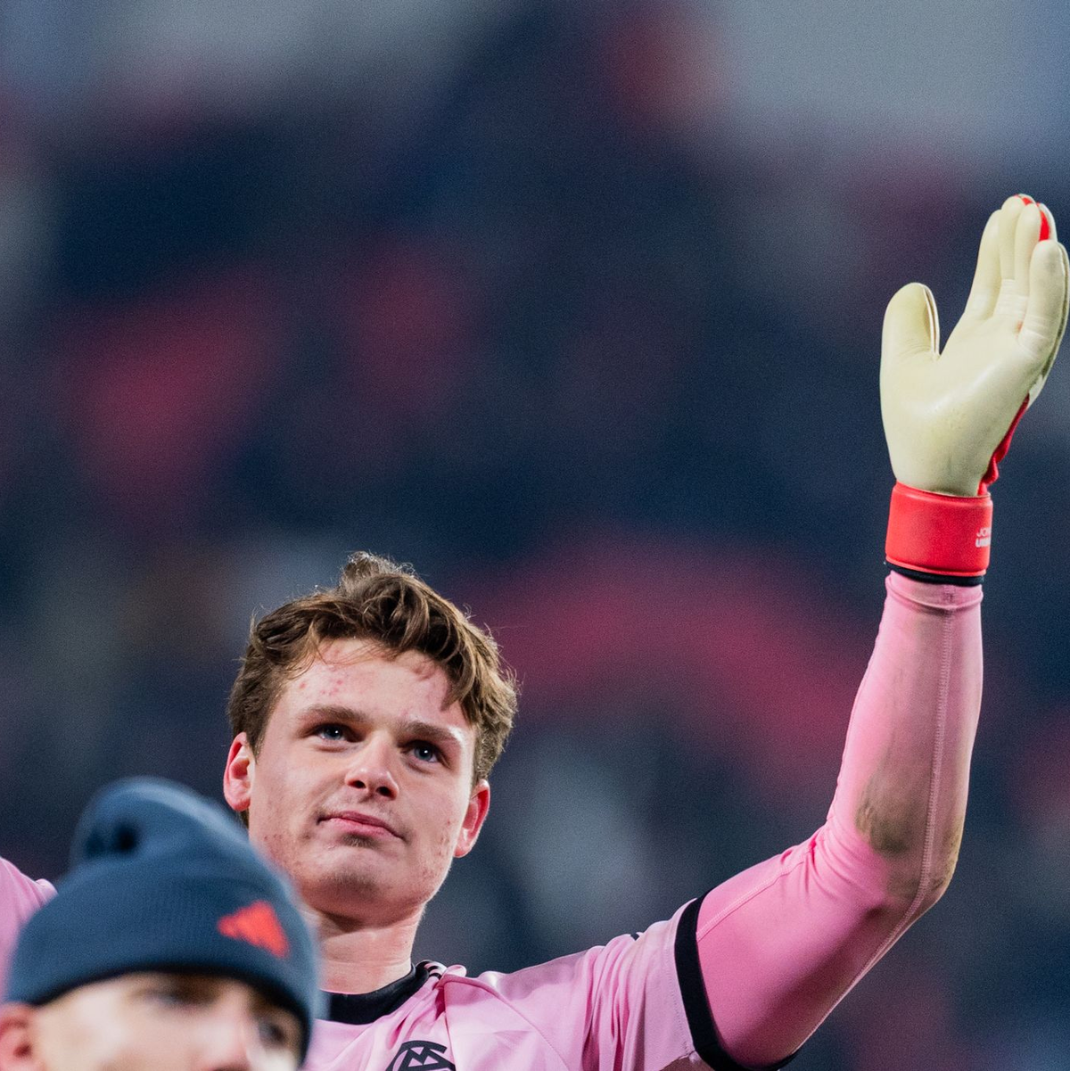 Jonas Urbig hielt diesmal fehlerfrei und wurde «Man of the match» - Foto: Rolf Vennenbernd/dpa