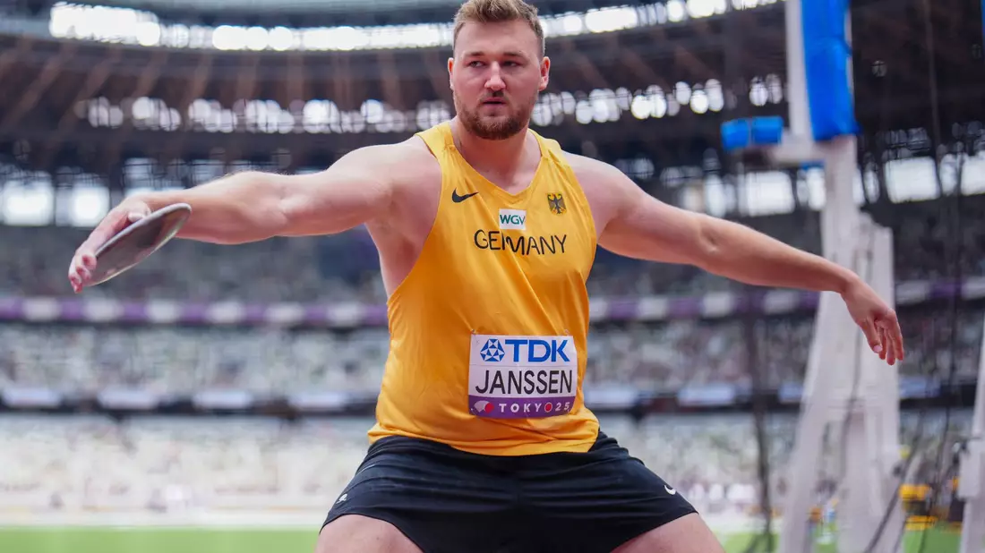 Diskuswerfer Henrik Janssen hat auf Wettbewerbe bei der Leichtathletik-WM in Tokio gewettet. (Archivbild) - Bild: Michael Kappeler/dpa