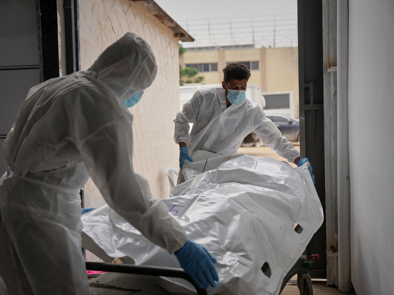 Aus Israel übermittelte Leichen von Palästinensern im Süden des Gazastreifens. (Archivbild) - Foto: Abdel Kareem Hana/AP/dpa