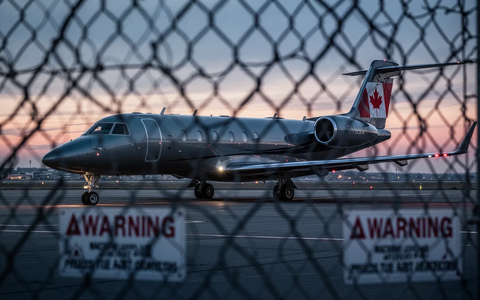 Trump droht Kanada mit 50 Prozent Zoll auf Flugzeuge - Foto: über boerse-global.de
