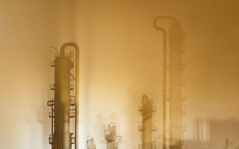 Die deutsche Wirtschaft müht sich nur langsam aus der jahrelangen Flaute. (Archivbild) - Foto: Andreas Arnold/dpa
