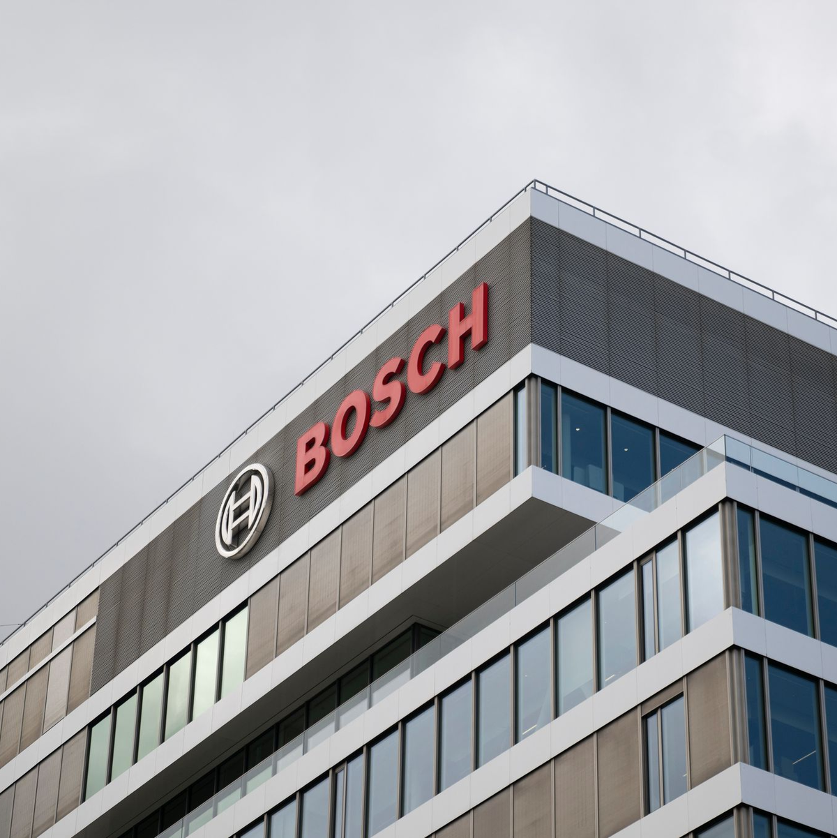 Bosch steht unter Druck - der Gewinn ist weiter eingebrochen. (Archivbild) - Foto: Marijan Murat/dpa