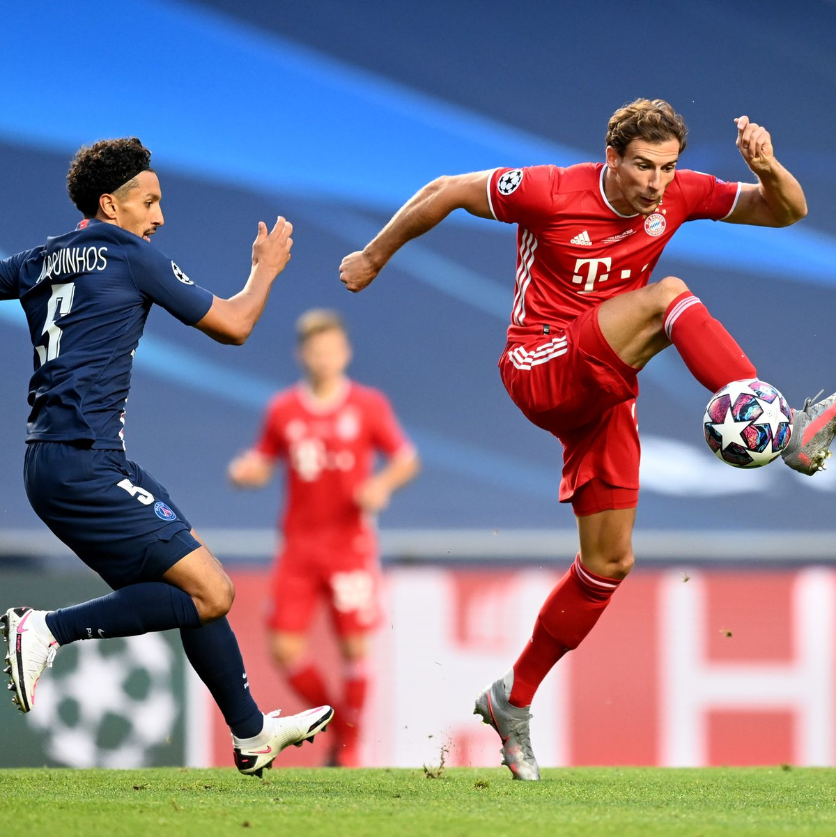 Der größte Sieg: Leon Goretzka in Aktion beim 1:0 des FC Bayern gegen Paris Saint-Germain im Champions-League-Finale 2020. (Archivbild) - Foto: Michael Regan/Getty Images via UEFA/dpa