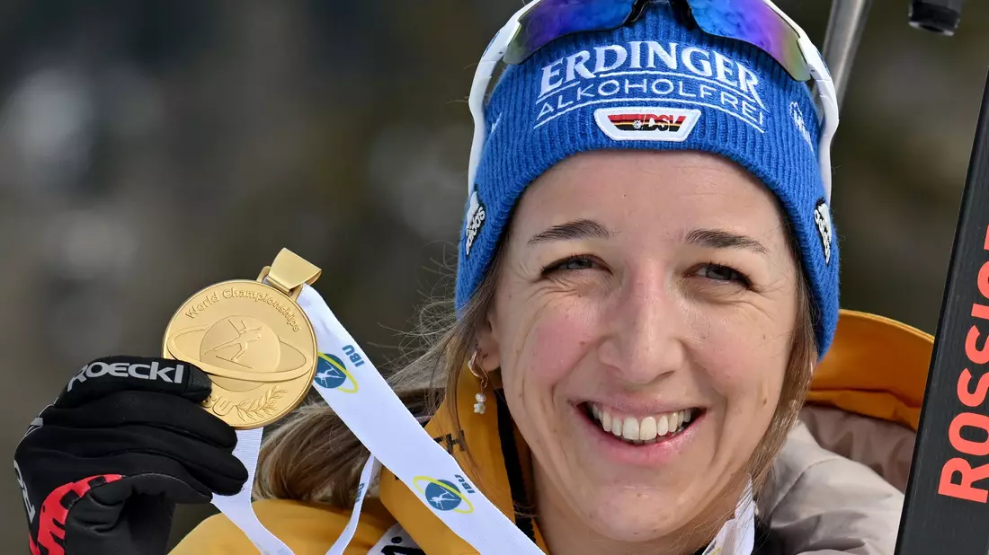 Franziska Preuß ist aktuelle Weltmeisterin in der Verfolgung. (Archivbild) - Bild: Martin Schutt/dpa
