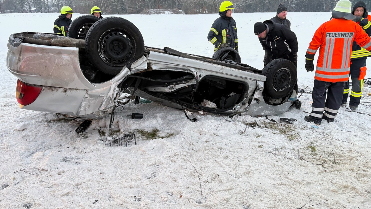 FW-ROW: Schwerer Verkehrsunfall auf der K 223 - Fahranfängerin lebensgefährlich verletzt - Foto: presseportal.de
